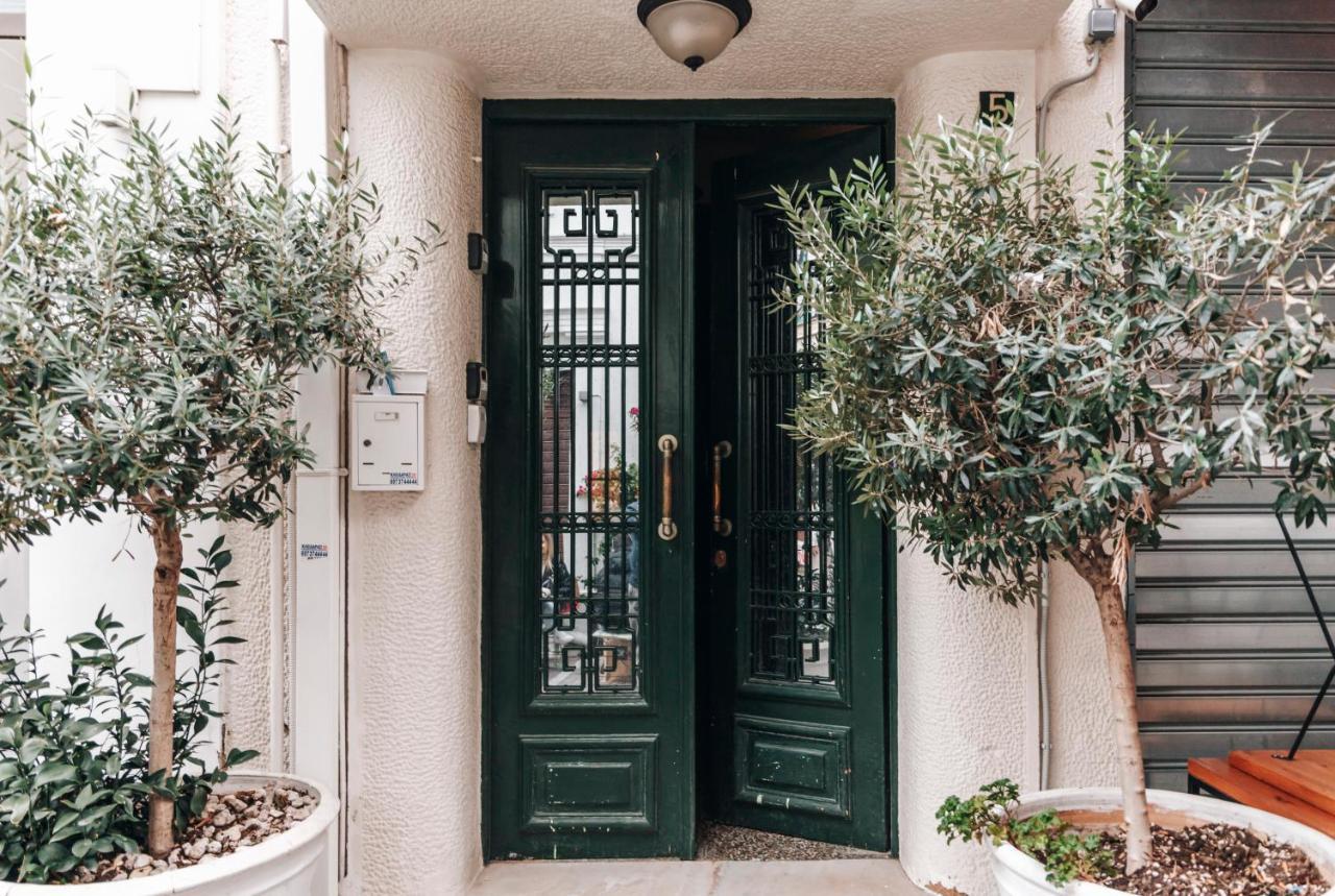 Διαμέρισμα Monastiraki-psiri, Old Town, 3-bdr Apt, Sleep 6-10p, Spacious Court Yard *